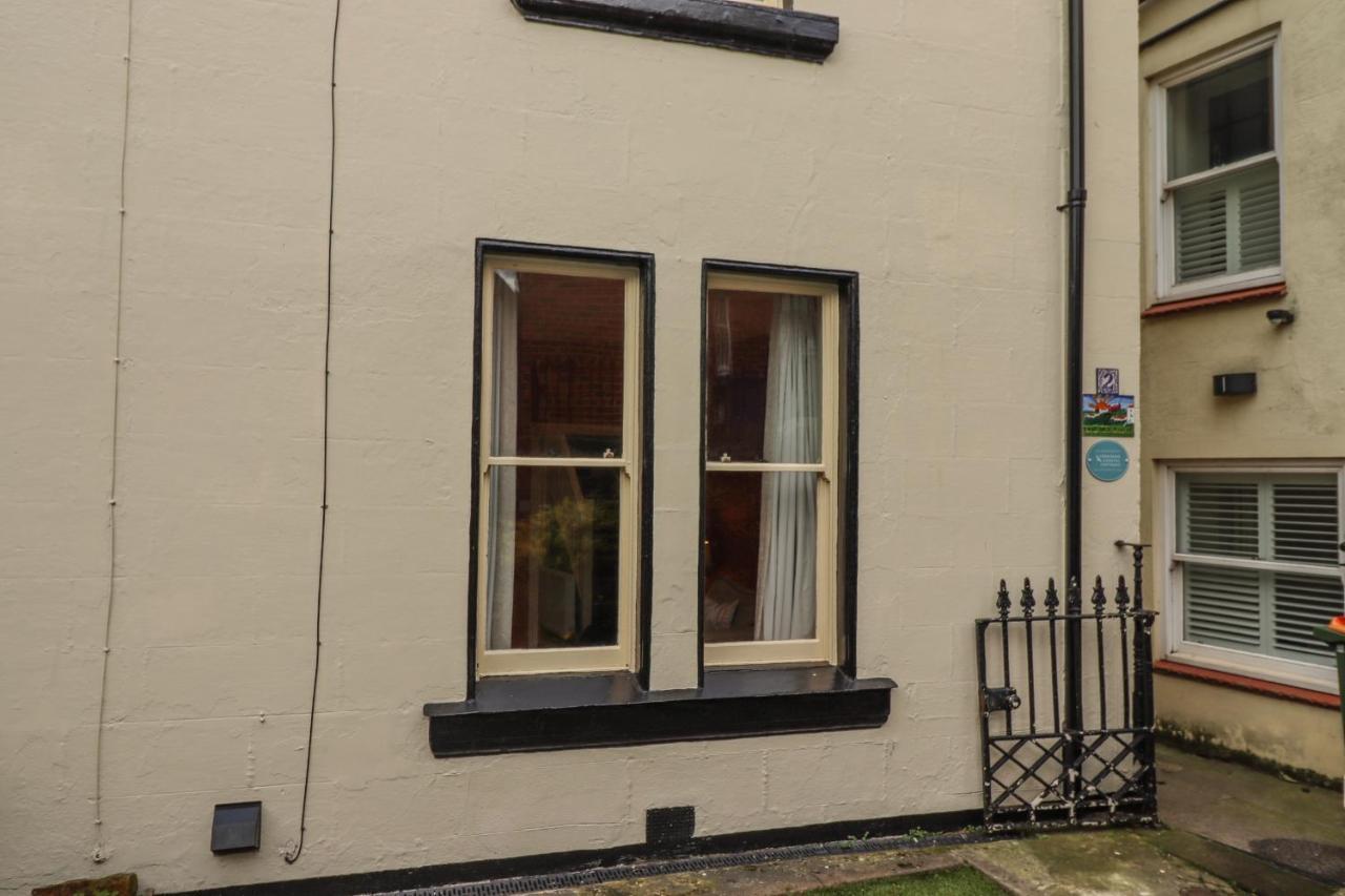 Villa West End House Whitby Exterior foto